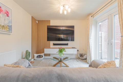 5 bedroom detached house for sale, Longlands avenue, Stourbridge