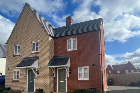 2 bedroom semi-detached house to rent, Kilsby Drive, Towcester