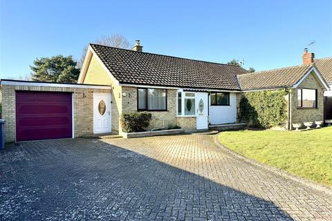 4 bedroom detached bungalow for sale, Michaels Mount, Little Bealings IP13