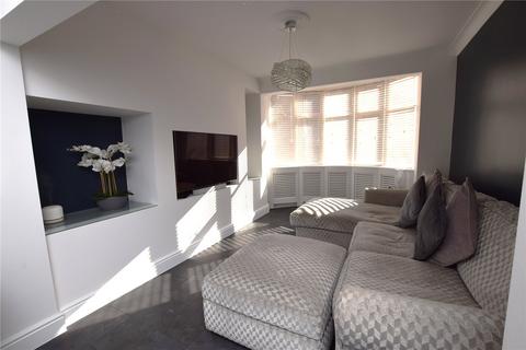 3 bedroom end of terrace house for sale, Havering Gardens, Chadwell Heath, RM6