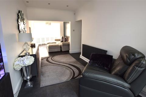 3 bedroom end of terrace house for sale, Havering Gardens, Chadwell Heath, RM6