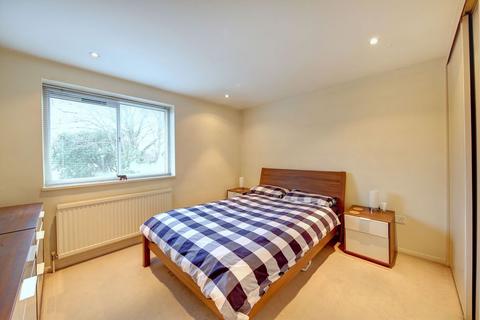 2 bedroom flat to rent, Spencer Hill, Wimbledon