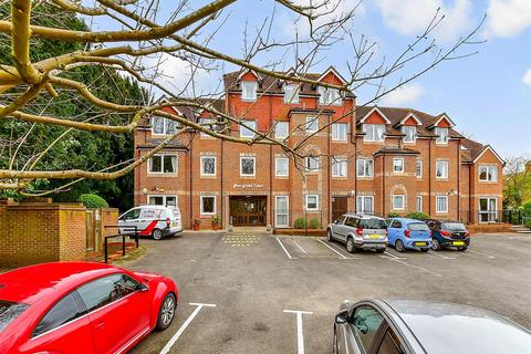 2 bedroom ground floor flat for sale, Waterloo Road, Tonbridge, Kent