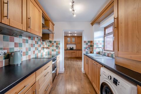 8 Berwyn Close, Buckley, CH7 2BG