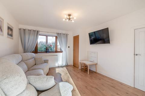 8 Berwyn Close, Buckley, CH7 2BG