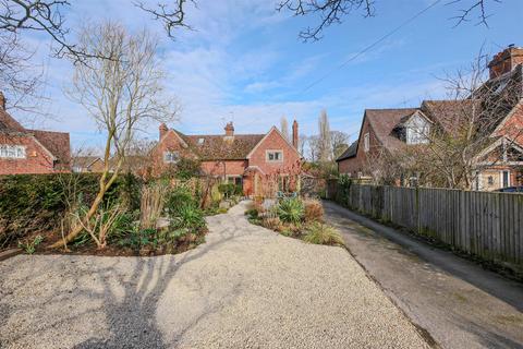 4 bedroom semi-detached house for sale, Henfield View, Warborough OX10