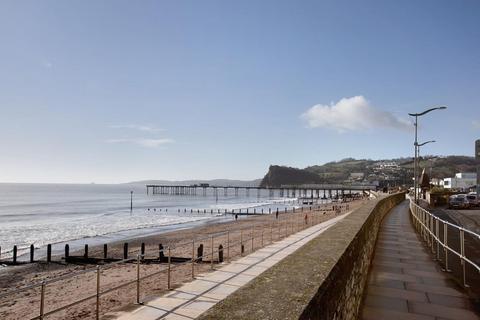 2 bedroom flat for sale, Den Promenade, Teignmouth, TQ14 8SZ