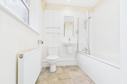 undefined, King Edwards Drive, Harrogate, HG1