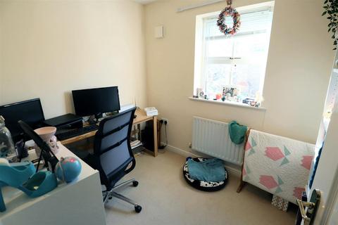 12 Gilmore Close, Oakham, LE15 6FR