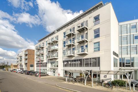 1 bedroom apartment for sale, Station View, Guildford, Surrey, GU1