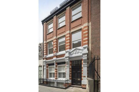 Office to rent, Cobham House, 9 Warwick Court, Midtown, WC1R 5DJ