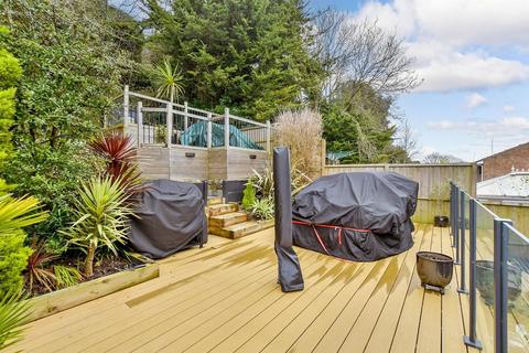 3 bedroom terraced house for sale, Holywell Avenue, Folkestone CT19