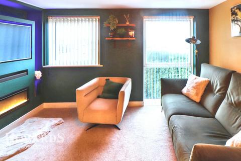 2 bedroom apartment for sale, Dock Tavern Lane, Gorleston