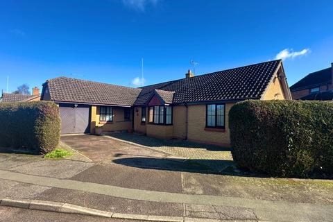 4 bedroom detached bungalow for sale, Hardy Drive, Northampton NN4