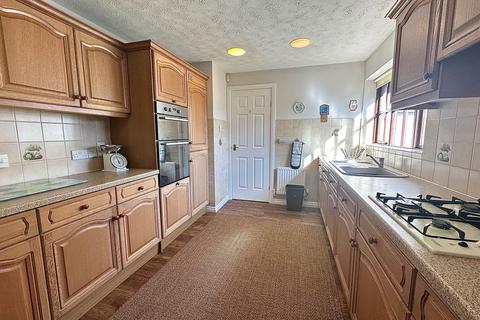 10 Hardy Drive, Hardingstone, Northampton, NN4 6UX