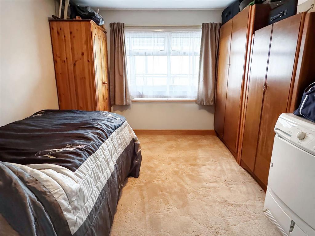 IMG 9007 can boxes etc be edited-.jpg