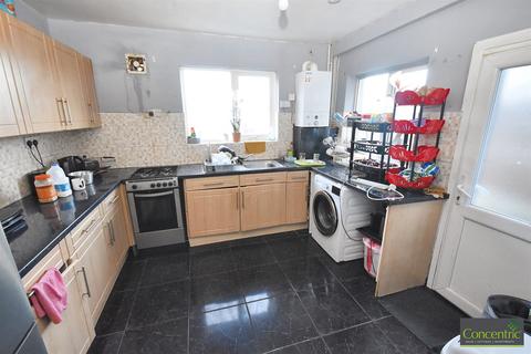 3 bedroom semi-detached house for sale, Albert Road, Wolverhampton