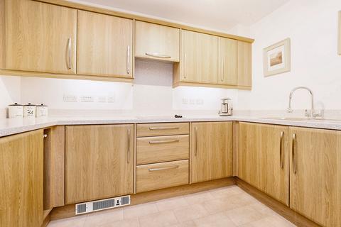 1 bedroom apartment for sale, Pell Court, Hornchurch, RM12 4TE
