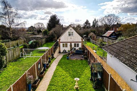 3 bedroom semi-detached house for sale, Colchester Road, West Bergholt, CO6