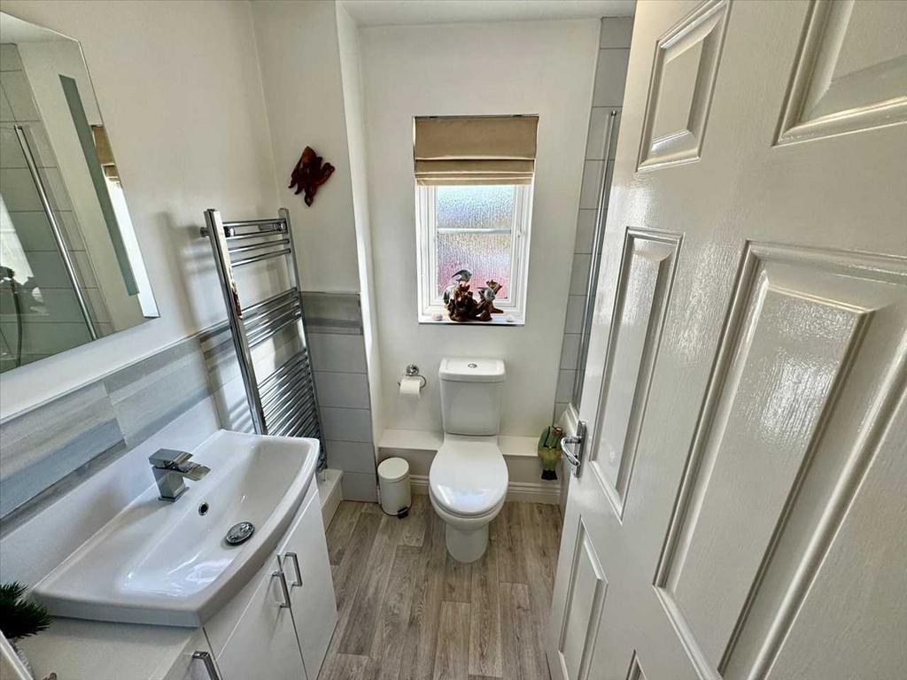 Bathroom (Third