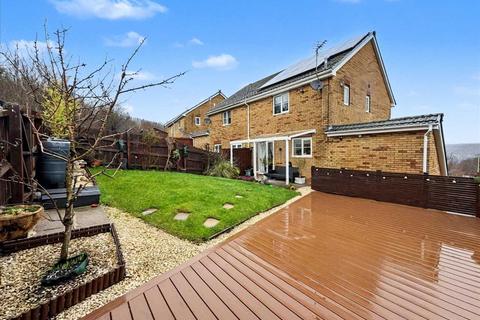 undefined, Tonypandy CF40