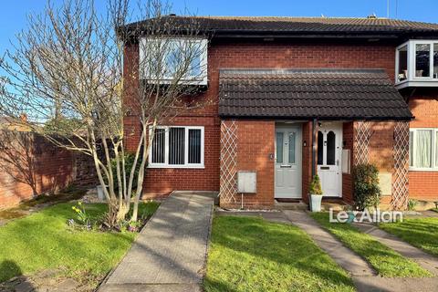 2 bedroom maisonette for sale, Clark Street, Stourbridge