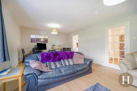 2 bedroom flat for sale, Court Oak Road, Harborne, Birmingham, B17