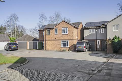 4 bedroom detached house for sale, Maycroft, Bicester, OX26