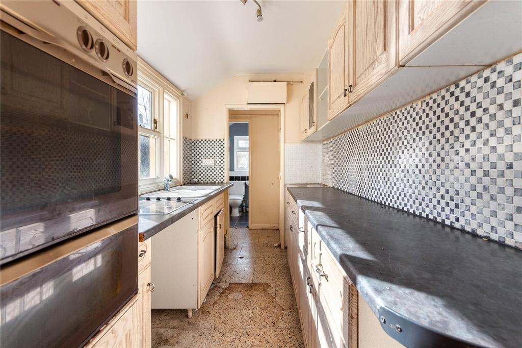 Kitchen (2)