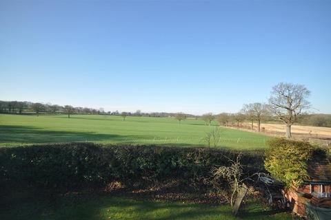 3 bedroom detached house to rent, Old Colwall Nr Malvern Worcestershire