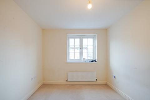 2 bedroom apartment to rent, Hatton Road, Bristol BS16