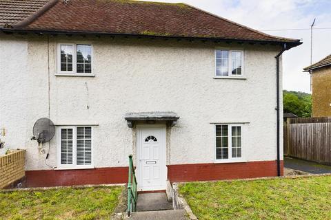 4 bedroom semi-detached house to rent, Colbourne Avenue, Brighton