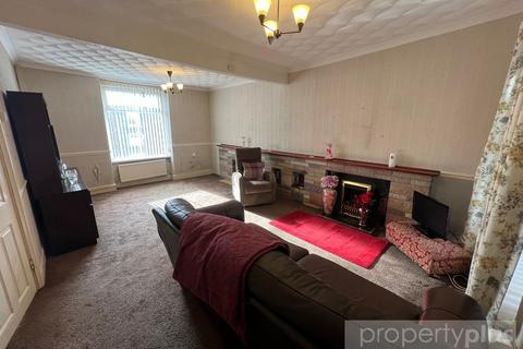 4 bedroom terraced house for sale, Charles Street, Porth - Porth