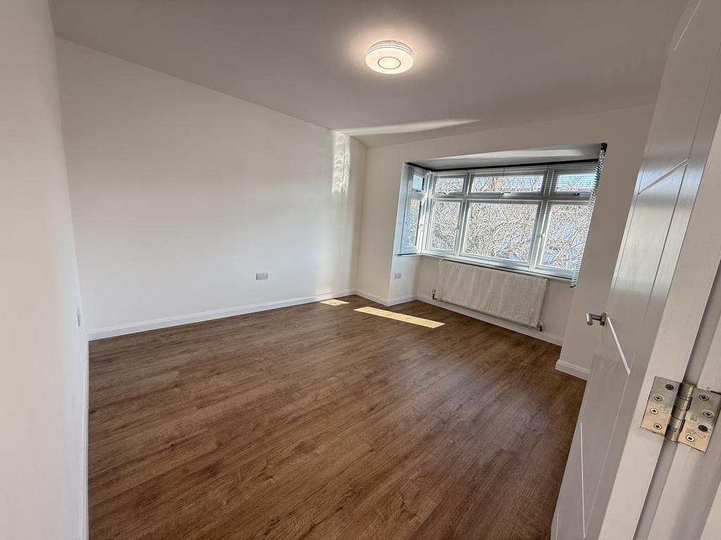 Front double bedroom