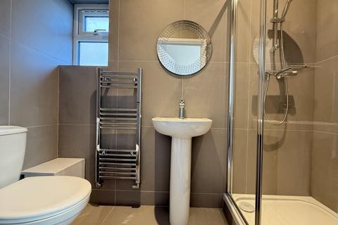 undefined, Burnham Gardens, Hounslow TW4