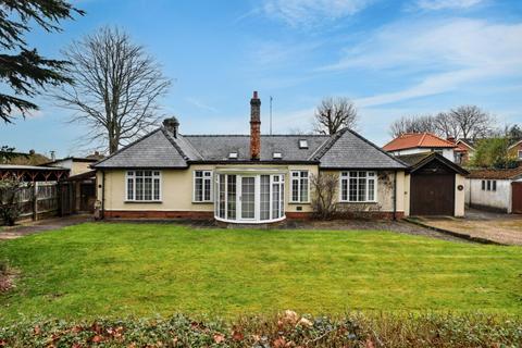 4 bedroom detached bungalow for sale, Girton Road, Cambridge CB3