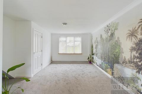 4 bedroom terraced house for sale, Sedlescombe Gardens, St. Leonards-On-Sea