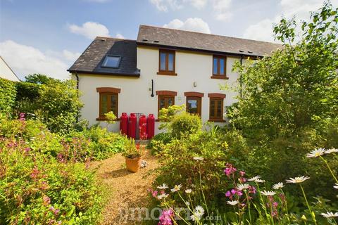 4 bedroom end of terrace house for sale, Bro'r Dderwen, Clynderwen