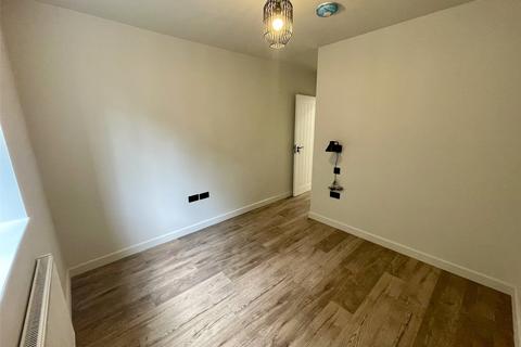 3 bedroom apartment to rent, Cromwell Road, Bristol BS6