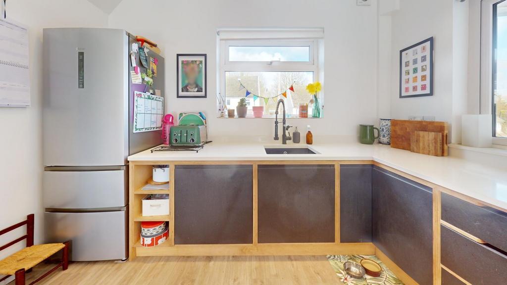 Burns-Hill-Kitchen.jpg