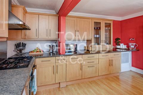 20 Southwold Drive, Barking, IG11 9AU