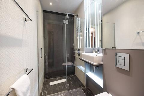 undefined, Avantgarde Tower, Shoreditch, London, E1