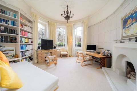 3 bedroom apartment to rent, London W11