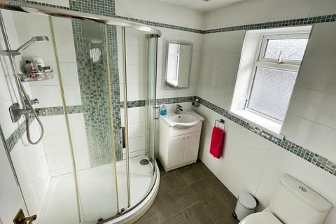 3 bedroom semi-detached house for sale, Ty Gwyn Drive, Brackla, Bridgend County. CF31 2QJ