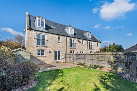 3 bedroom end of terrace house for sale, Mill Road, Yarwell