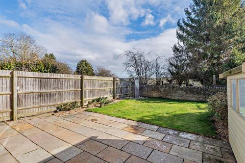 3 bedroom end of terrace house for sale, Mill Road, Yarwell