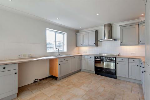 3 bedroom end of terrace house for sale, Mill Road, Yarwell