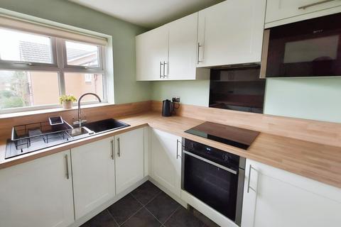 2 bedroom flat for sale, Heathfields, Lancaster Road, Salford, M6