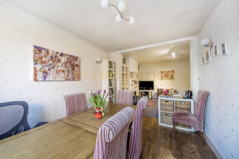 1 bedroom apartment for sale, Goodwyn Avenue, Mill Hill, NW7