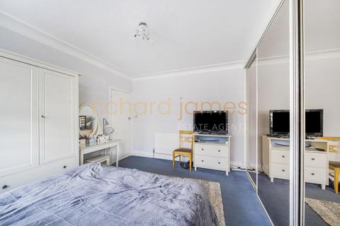 1 bedroom apartment for sale, Goodwyn Avenue, Mill Hill, NW7